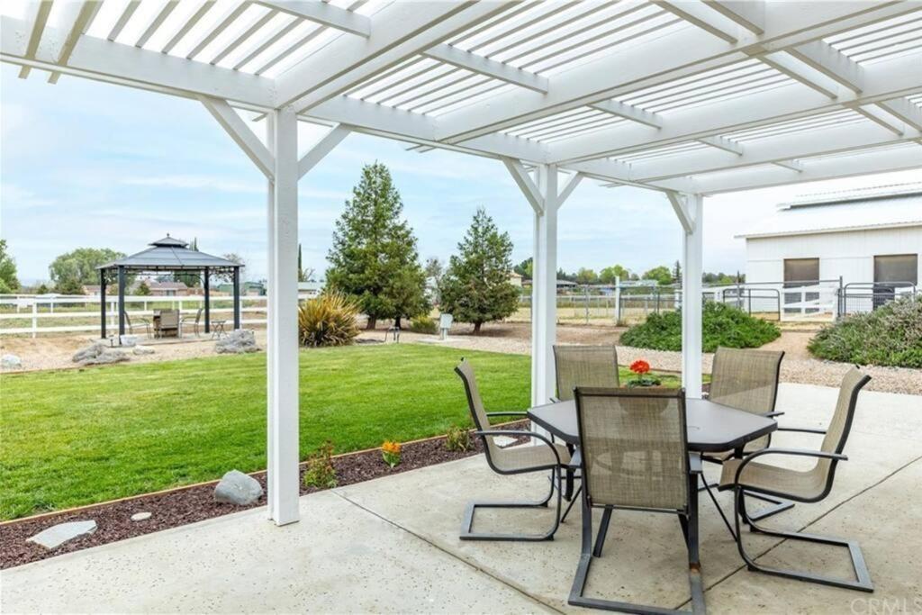 Our Farmhouse, Our Place: Cozy And Cute Homestead! Paso Robles Esterno foto