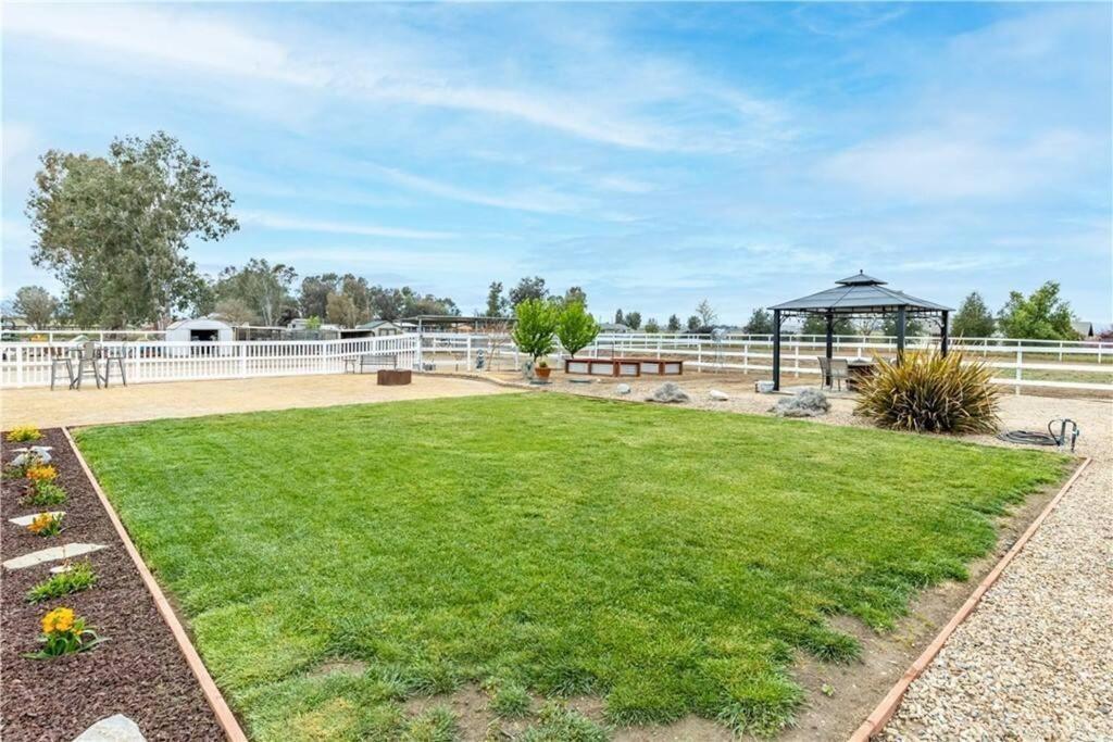 Our Farmhouse, Our Place: Cozy And Cute Homestead! Paso Robles Esterno foto
