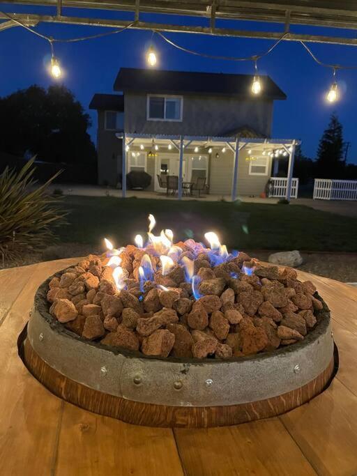 Our Farmhouse, Our Place: Cozy And Cute Homestead! Paso Robles Esterno foto